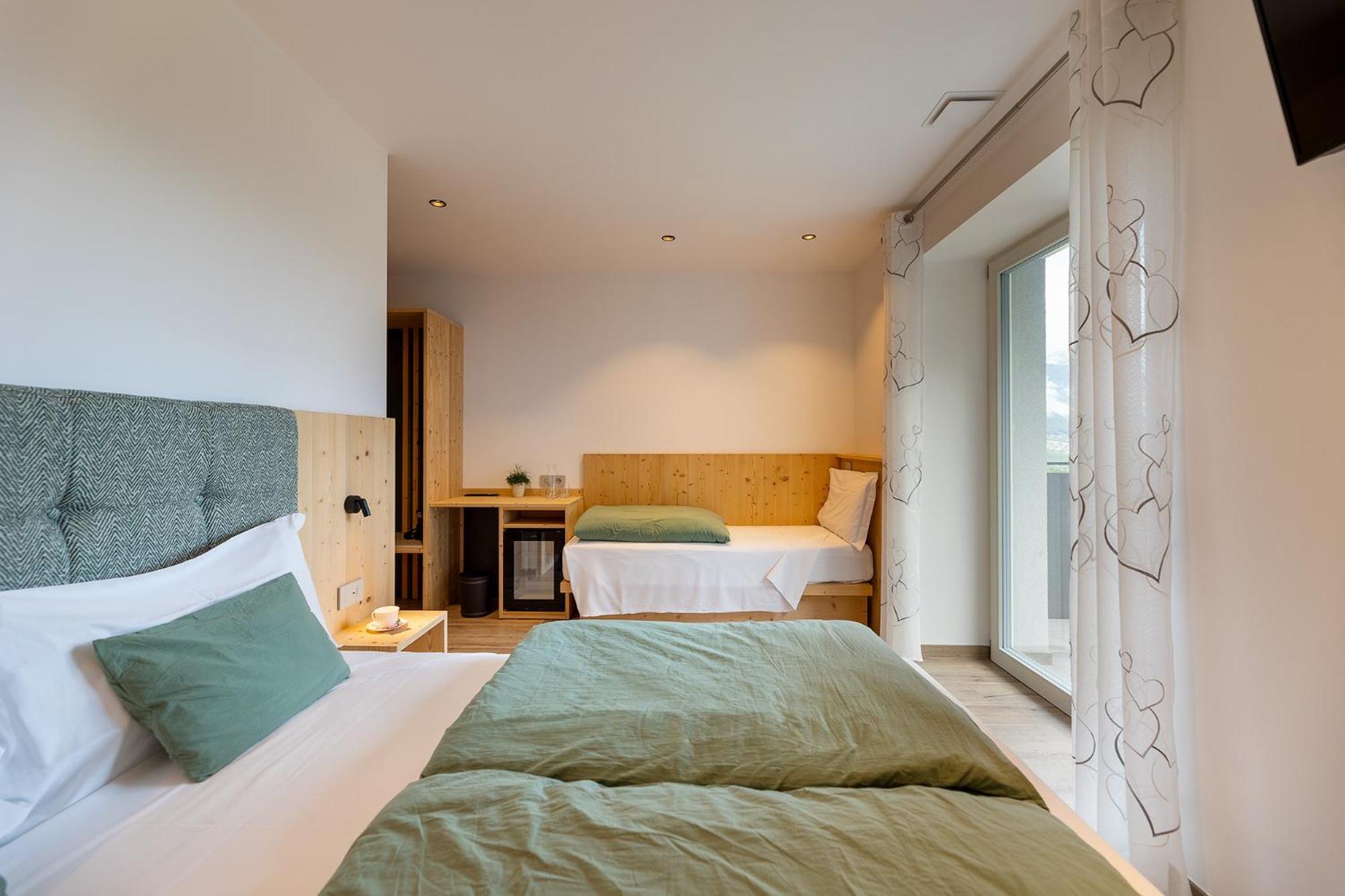 Hotel Alt Spaur Spormaggiore Exterior photo